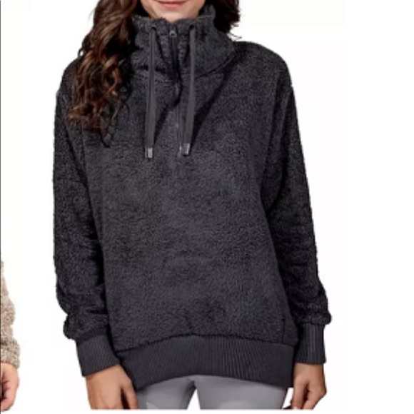 Cozy Sherpa Quarter Zip - Picture 4 of 13